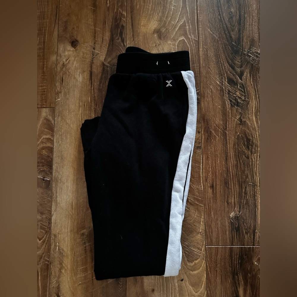 Xersion 10/12 joggers
